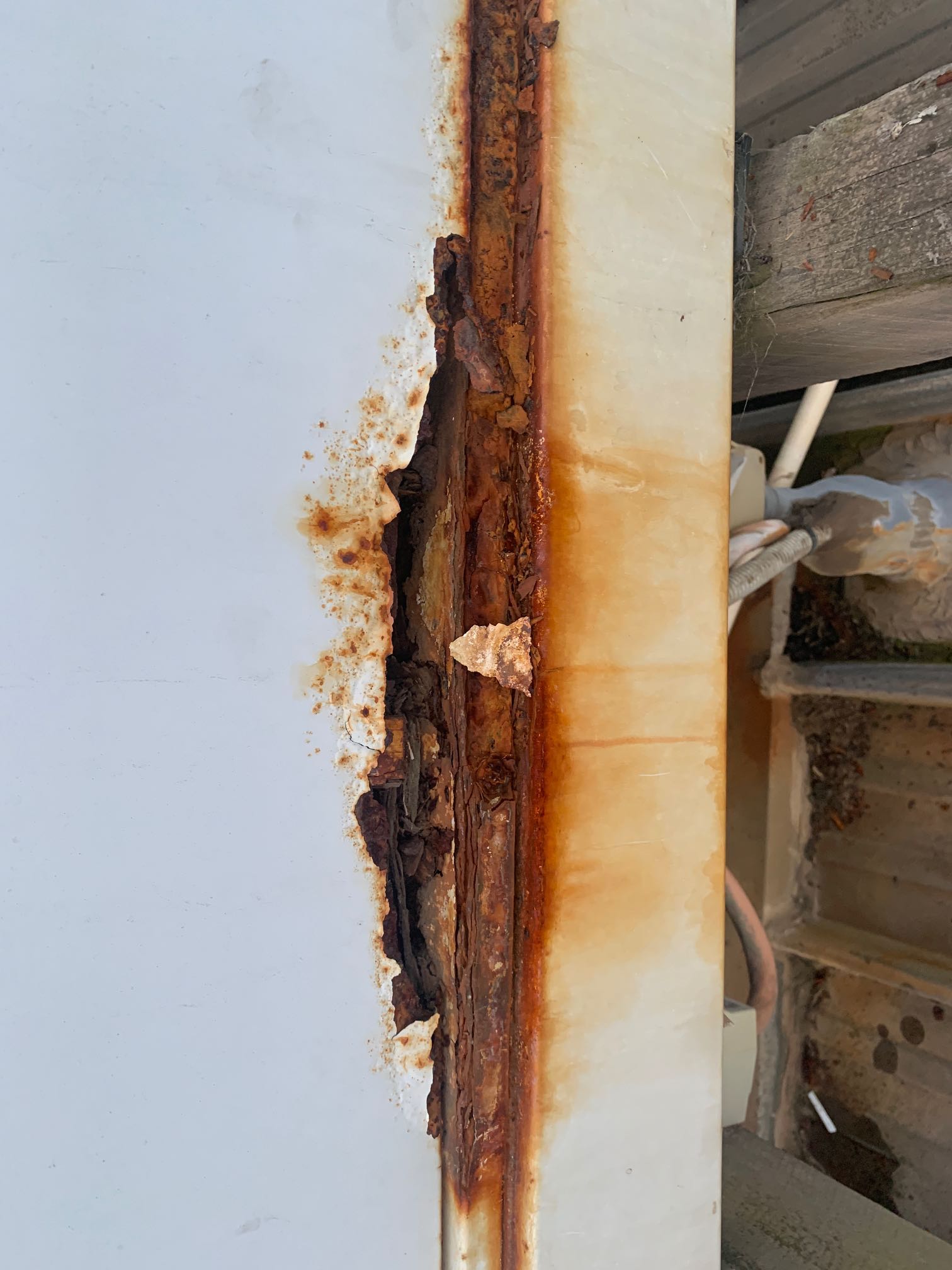 Chatfield OzCool - RUST 2.jpeg Rusted outer housing of Air-conditioning unit.